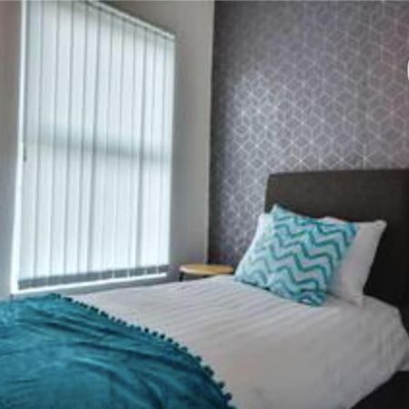 Antonio Str Liverpool 6 Beds Esterno foto