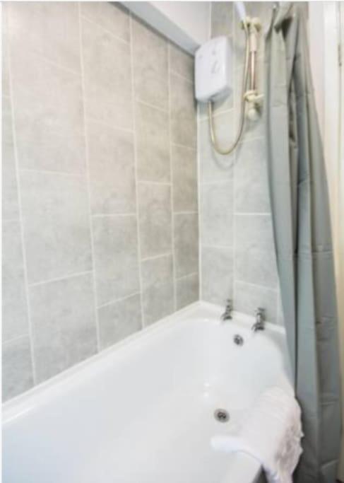 Antonio Str Liverpool 6 Beds Esterno foto